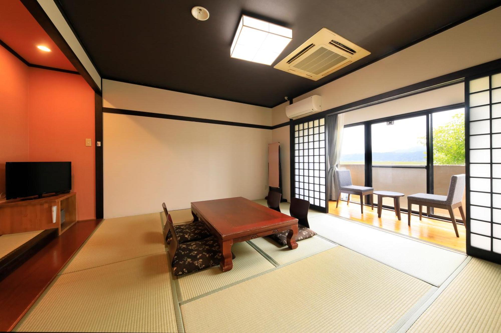 Yutorelo Yamaga Zimmer foto
