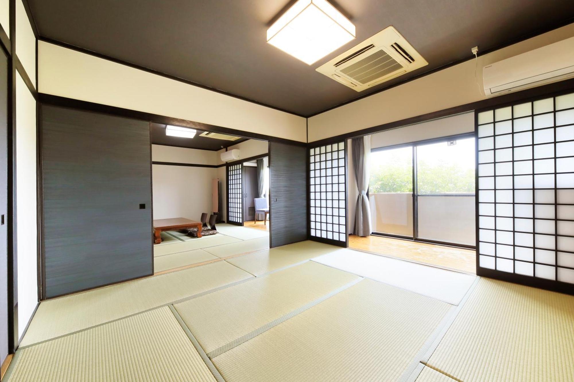 Yutorelo Yamaga Zimmer foto