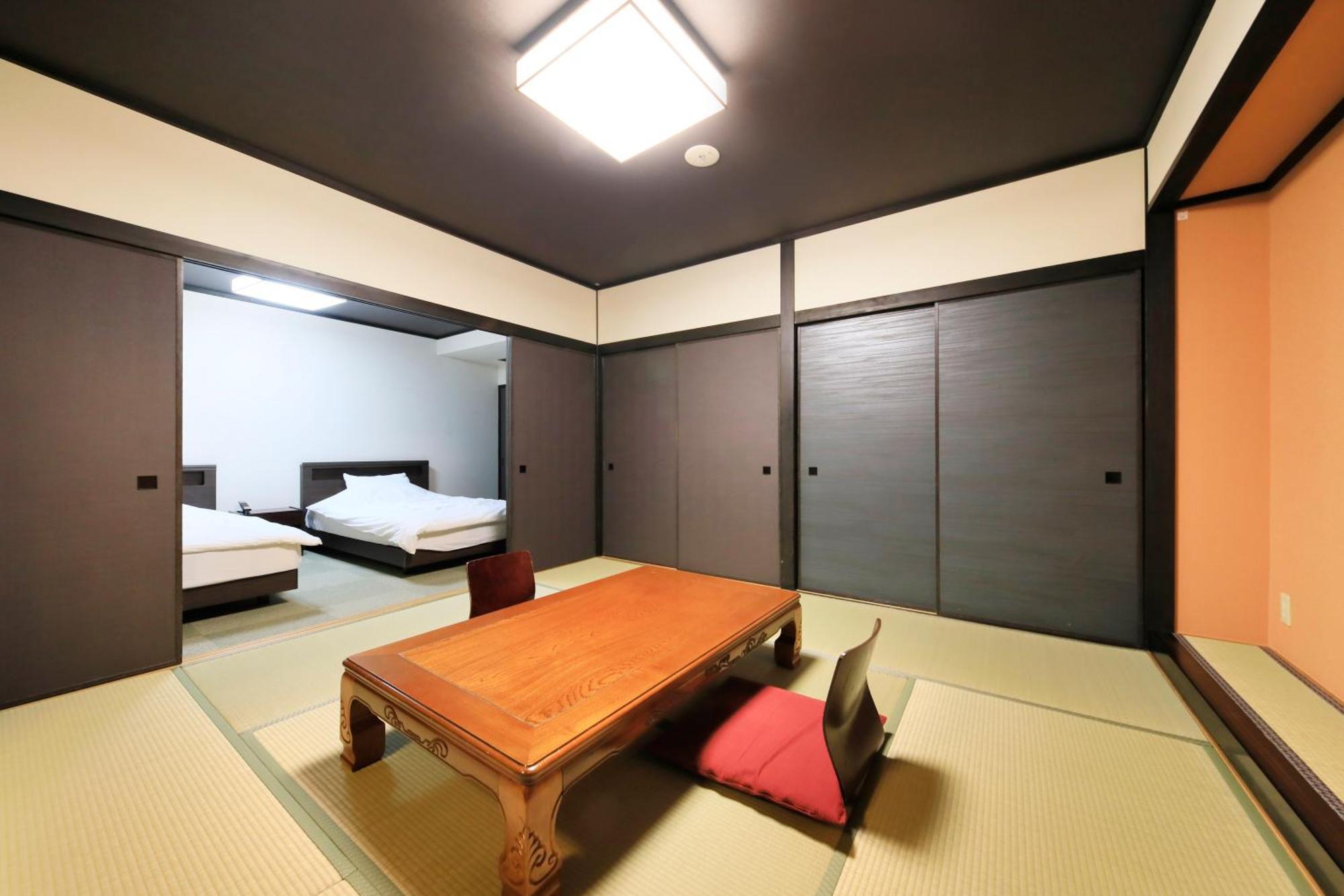 Yutorelo Yamaga Zimmer foto